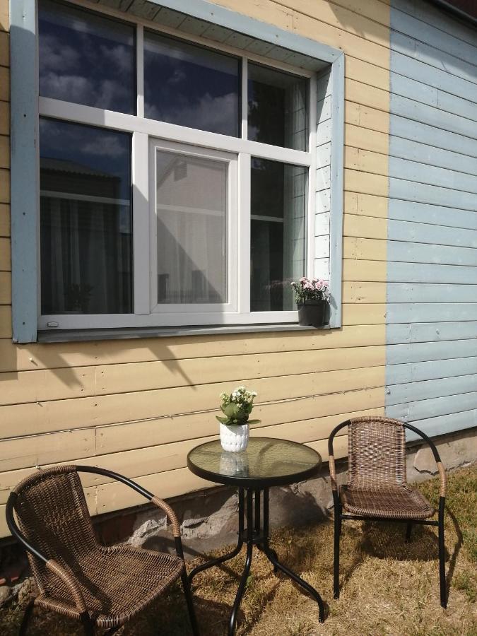 Apartamenti Miera Osta Liepāja Esterno foto